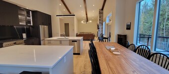 Fernie Escape Mountain Home on the Ski Hill