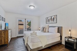 House, 3 Bedrooms | 3 bedrooms - Cristel Escape by Casago (Phoenix)