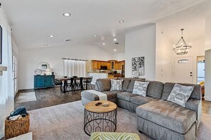 Maison, 3 chambres | Salle de séjour