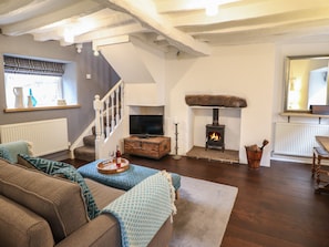 Cottage | Interior