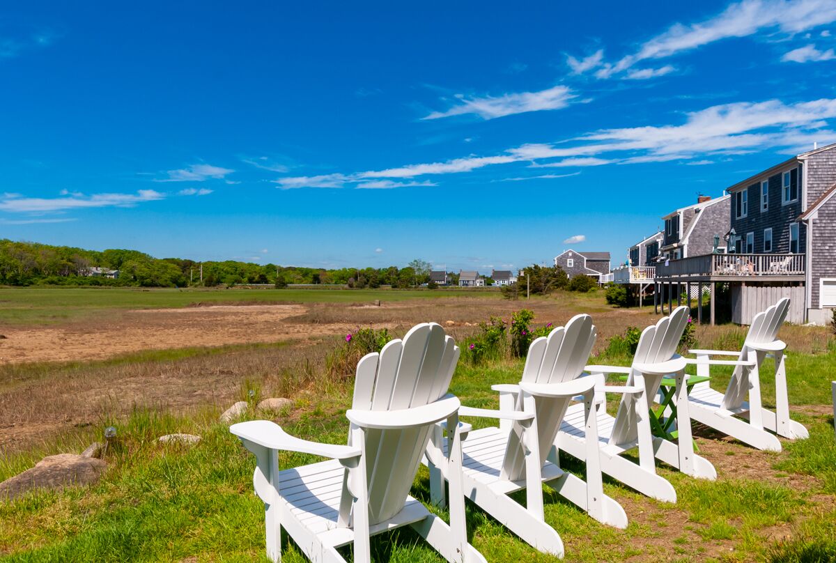 Marsh View Home with AC and WiFi, East Sandwich Beach just across street