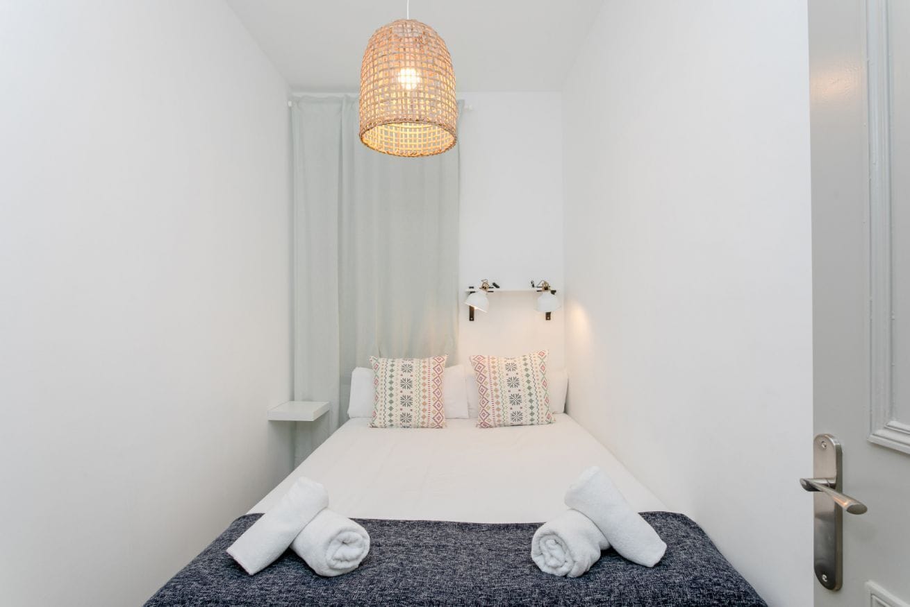 3 bedrooms, iron/ironing board, travel cot, WiFi
