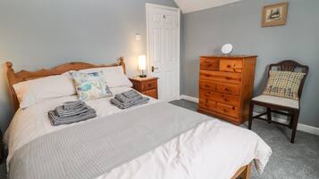 Casa rural | 4 dormitoris, decoració individual i mobiliari individual