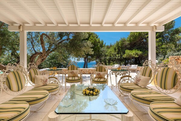 Villa | Blick auf das Wasser