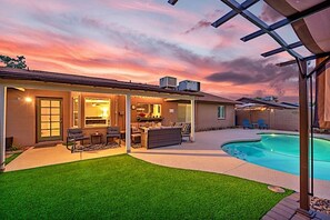 House, 4 Bedrooms | Pool | Outdoor pool