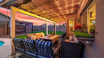 House, 4 Bedrooms | Property grounds