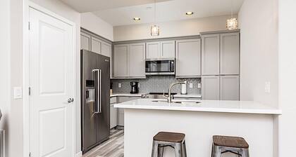 Elegance at Desert Ridge by Casago