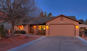 House, 3 Bedrooms | Exterior - Saguaro Sunrise by Casago (Munds Park)