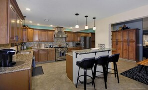 House, 3 Bedrooms | Private kitchen - Saguaro Sunrise by Casago (Munds Park)