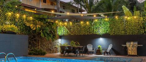 Alberca al aire libre