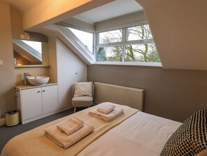 3 slaapkamers, individueel gedecoreerd, individueel gemeubileerd