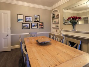 Dining - Beckmead (Windermere)