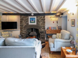 Living area - Hen Bopty (Fairbourne)
