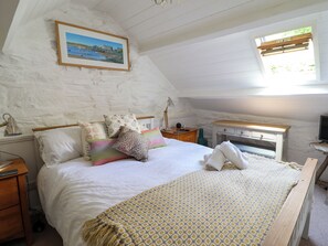 Casa de campo | 2 dormitorios, decoración individual, mobiliario individual