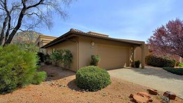 Townhome, 2 Bedrooms | Exterior