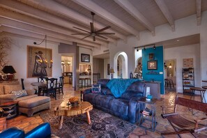 Townhome, 2 Bedrooms | Living room