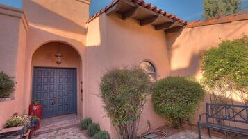 Nhà liên kế, 2 phòng ngủ | Ngoại thất