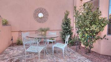 Nhà liên kế, 2 phòng ngủ | Khu ăn uống