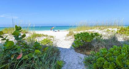 Coquina Beach Club 104 2 Bedroom Condo by RedAwning