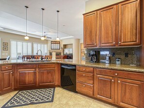 House, 3 Bedrooms | Private kitchen - Treasure at Trilogy by Casago (Gilbert)