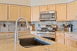 Private kitchen - Desert Daydream by Casago (Cave Creek)