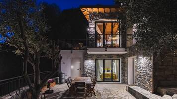 Biệt thự | 4 phòng ngủ