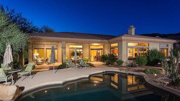 House, 4 Bedrooms | Pool | Outdoor pool