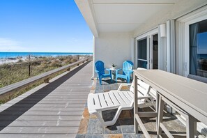 コンドミニアム 1 ベッドルーム | 屋外ダイニングエリア