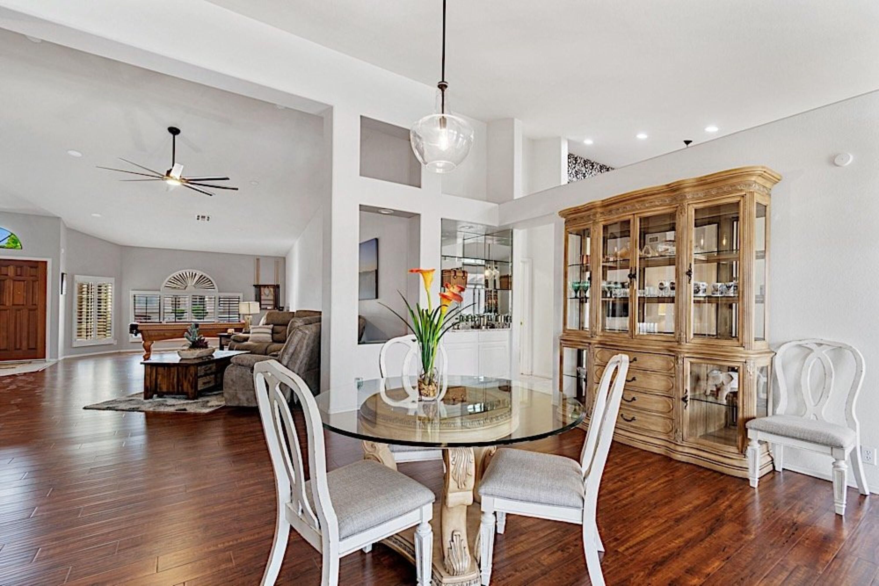 House, 3 Bedrooms | Dining