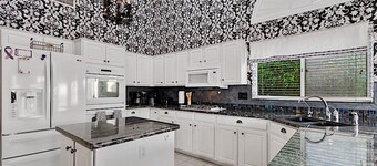 Golfers Retreat at Westbrook Village by Casago