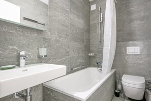 Hair dryer, towels - Mod Wiedikon 2.5 Room w/ Storage & W/D, 1 min to Market, by Blueground (Zurich)