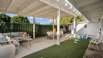 House, 3 Bedrooms | Property grounds