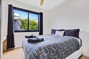 Villa | Down duvets, free WiFi, bed sheets - Yandina Caravan Park (Yandina)