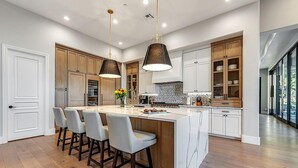 House, 4 Bedrooms | Private kitchen - Escape at Mcdowell Mountain by Casago (Scottsdale)