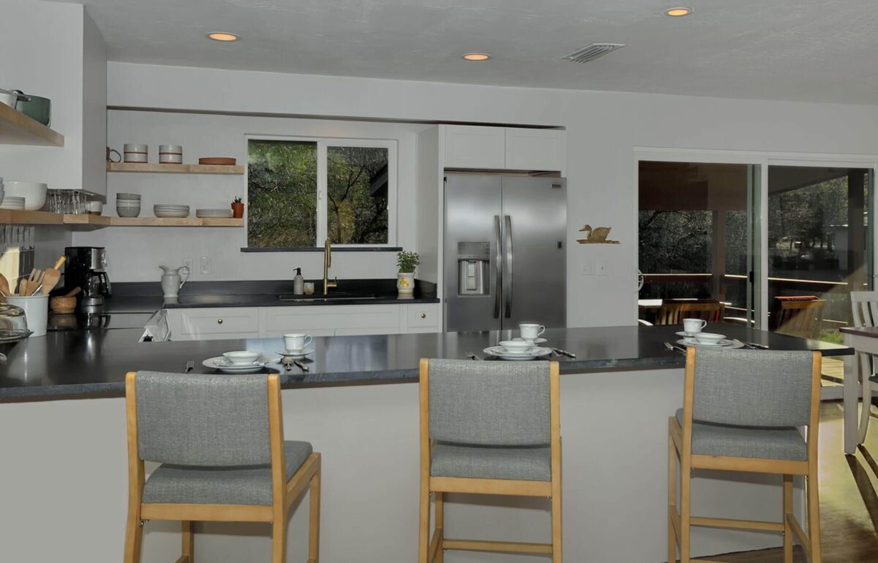 House, 3 Bedrooms | Dining