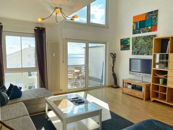 Fernseher, DVD-Player