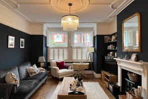 Basic House, Multiple Beds | Interior