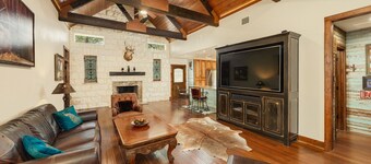 3br Ranch House near Stone Oak and Bulverde