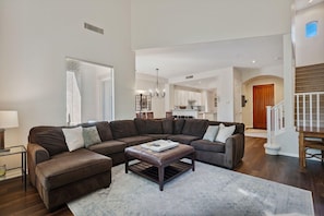 Townhome, 3 Bedrooms | Living room