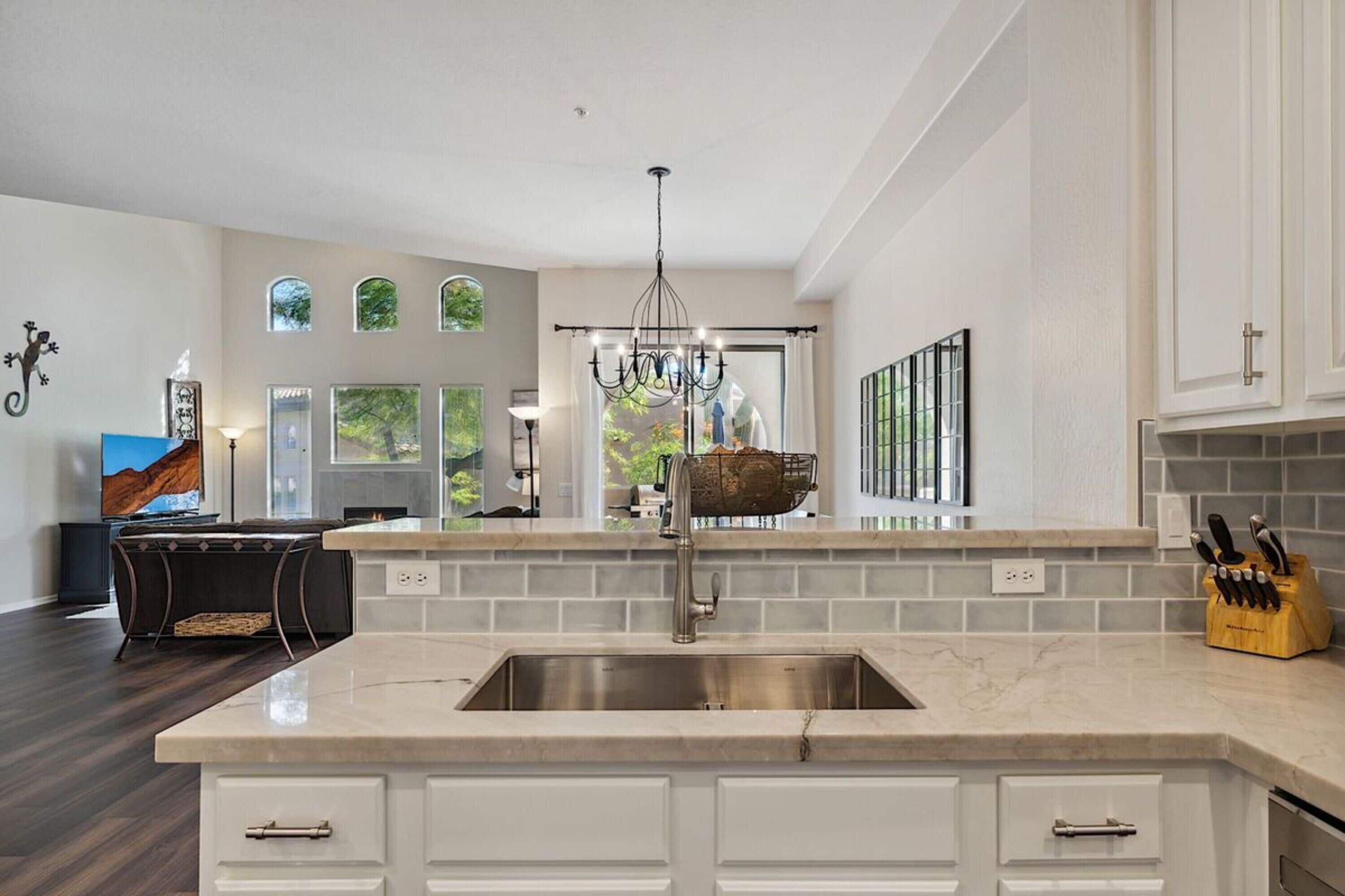 Maison mitoyenne, 3 chambres | Cuisine privée