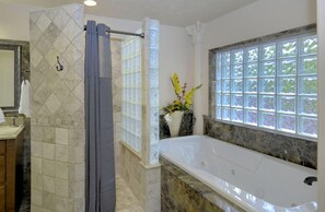 House, 4 Bedrooms | Bathroom - Hillside Grotto by Casago (Sedona)