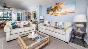 Apartment, 1 King-Bett und Schlafsofa (White Sands Village#225) | Wohnbereich
