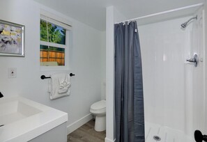 Bathroom - Casa Luna by Casago (Sedona)