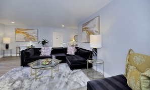 Casa, 3 quartos | Sala de estar