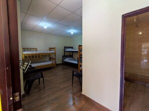 3 quartos, Wi-Fi, acesso para cadeiras de rodas