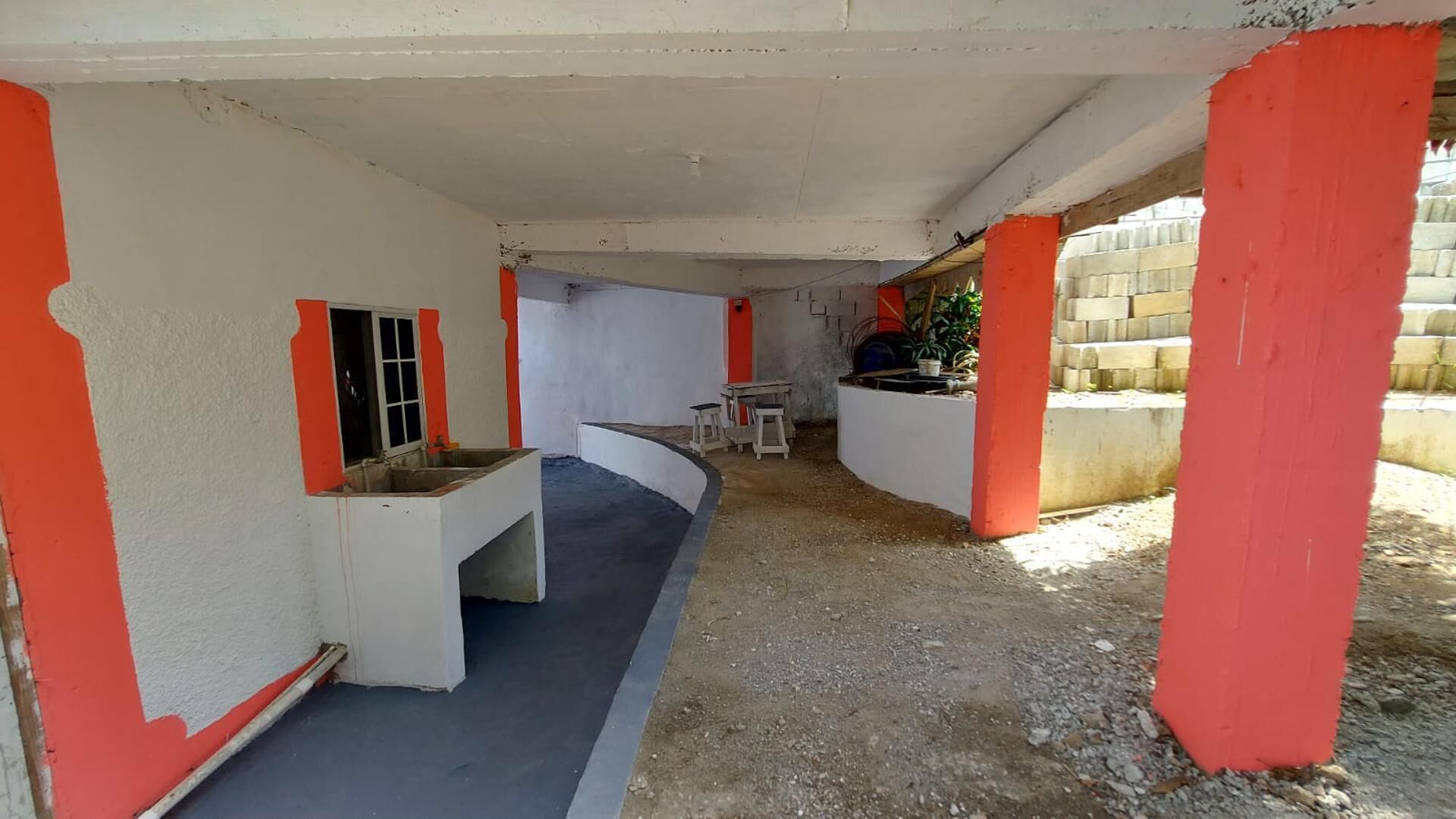 House | Property grounds