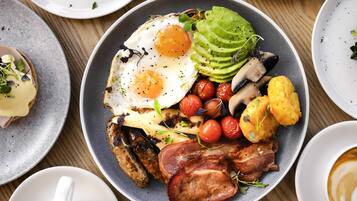 Daily full breakfast for a fee