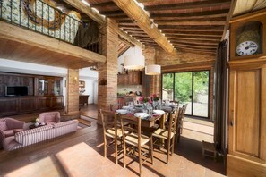 Villa | 6 Schlafzimmer