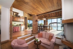 Villa | 6 Schlafzimmer