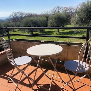 Apartment | Property grounds - Casa Annick Holiday Home Chianti Area Florence (Barberino Tavarnelle)